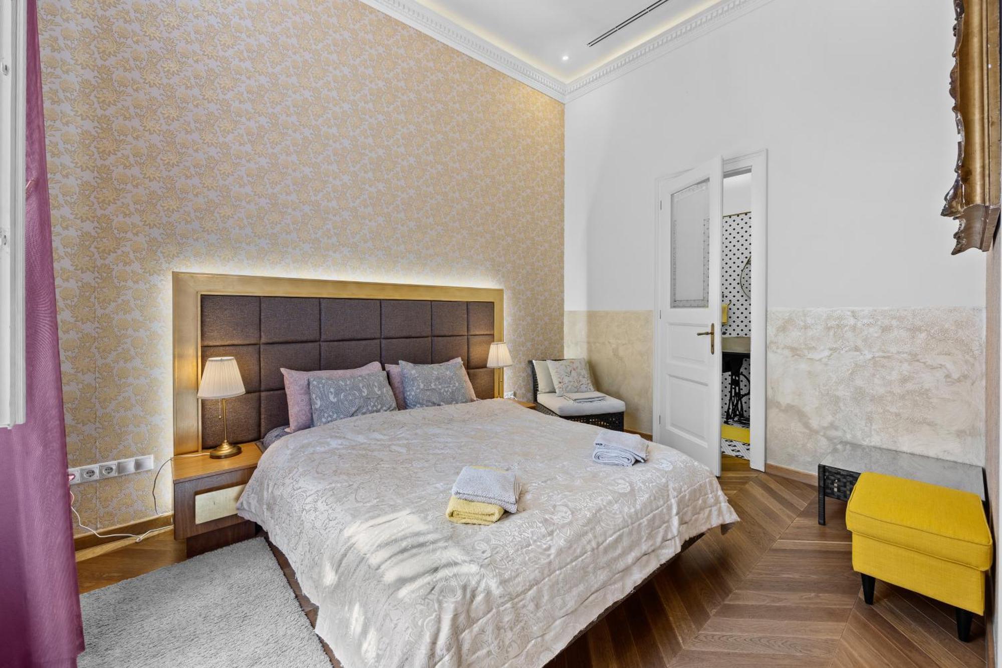 Count Zrinyi Basilica Luxurious Residence Budapest Esterno foto