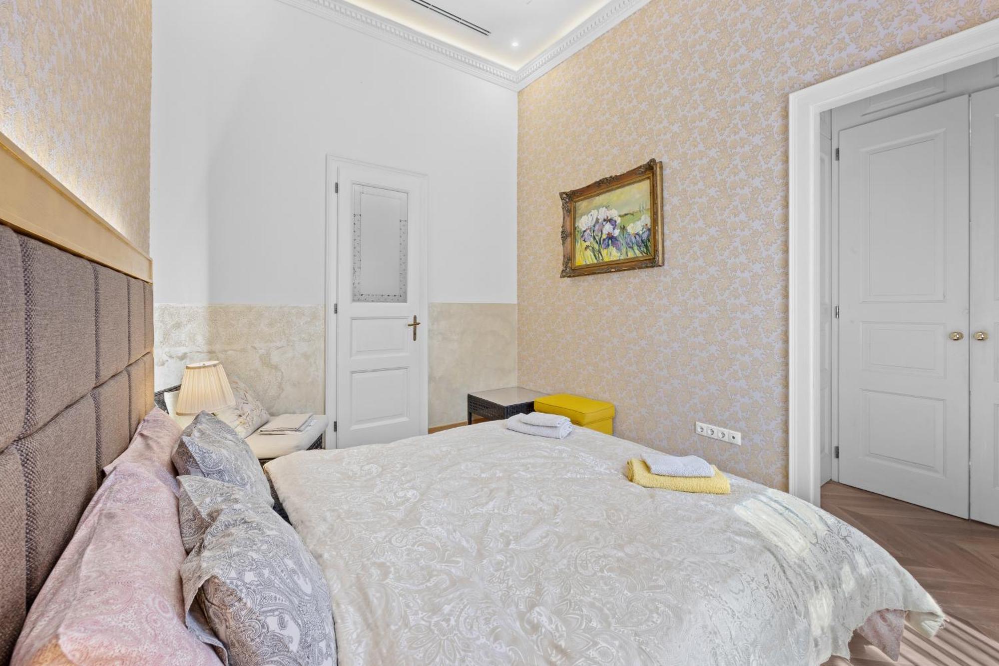 Count Zrinyi Basilica Luxurious Residence Budapest Esterno foto