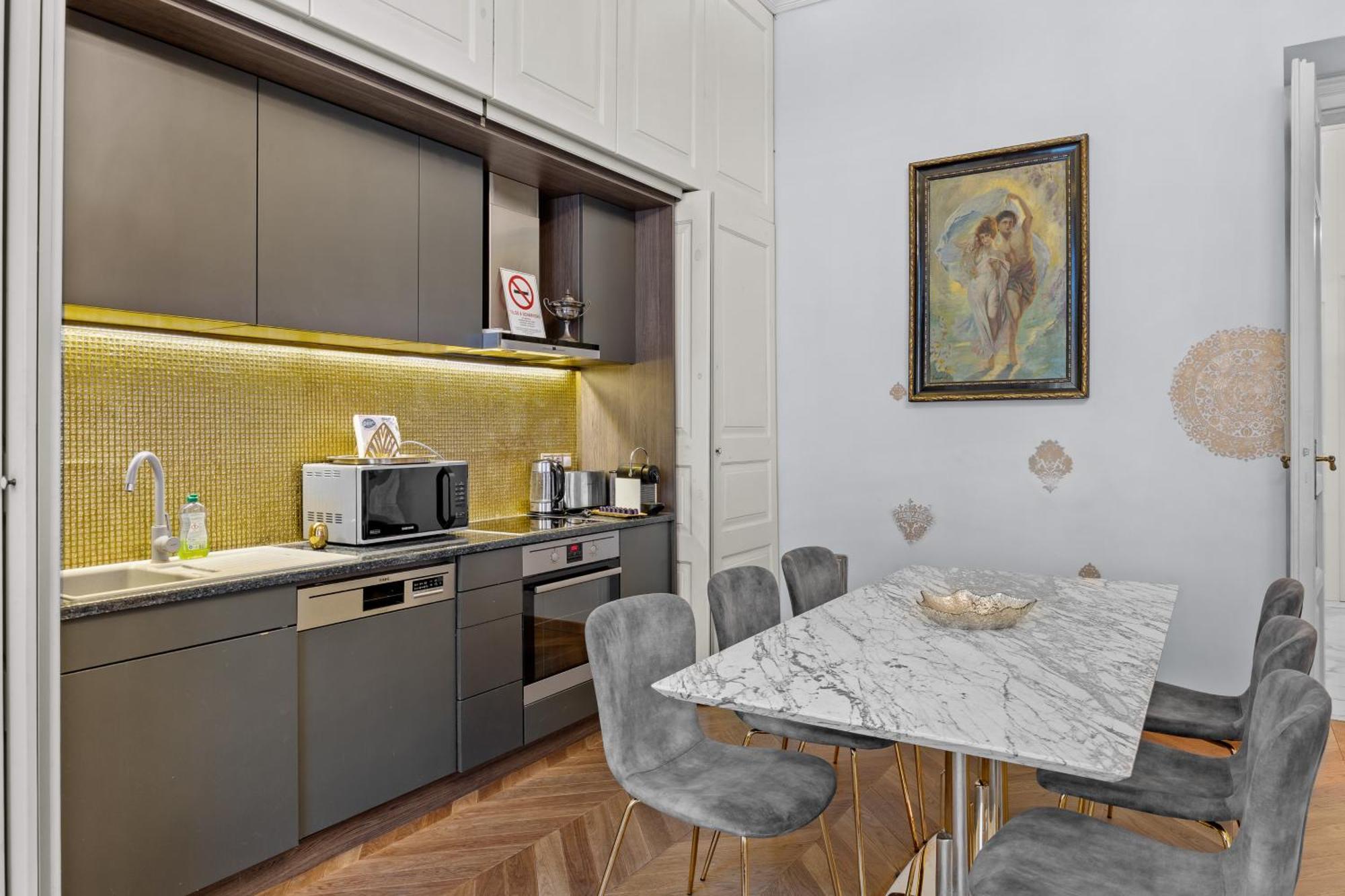 Count Zrinyi Basilica Luxurious Residence Budapest Esterno foto